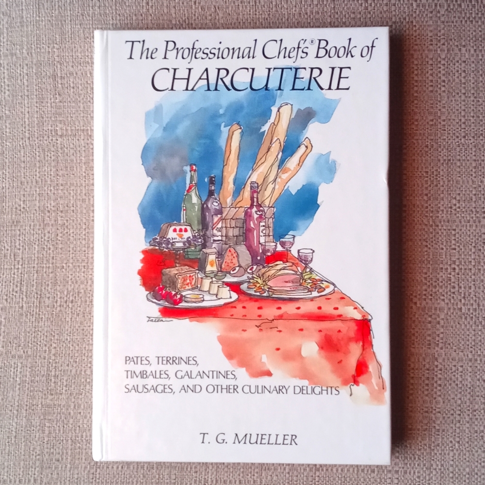 📚 The Professional Chef's Book of CHARCUTERIE - Picture 3 of 5
